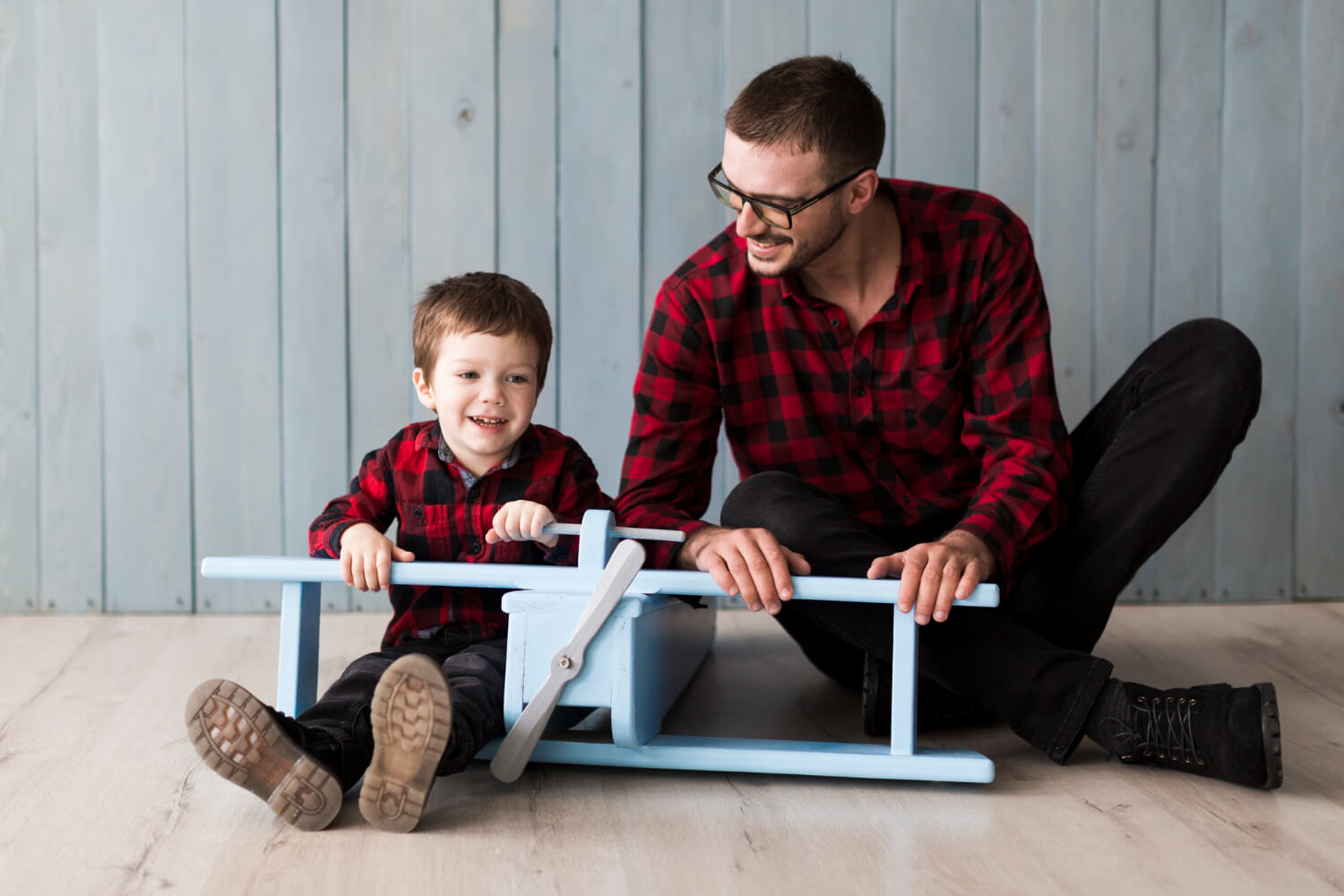 Fatherhood and Leadership: Balancing Top-Tier Management with Parenting